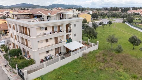 Property building, Garden, Garden view