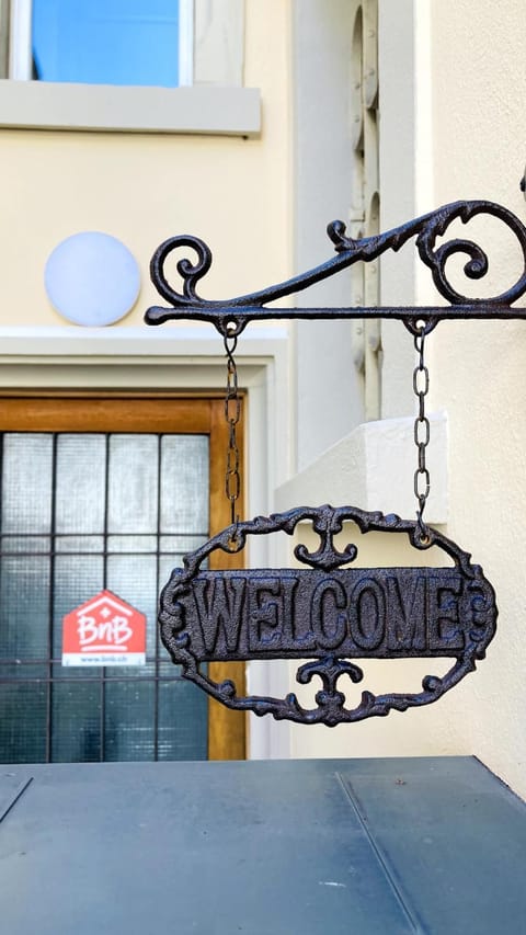 Boutique Hotel BnB Froschkönig Bed and Breakfast in Nidwalden