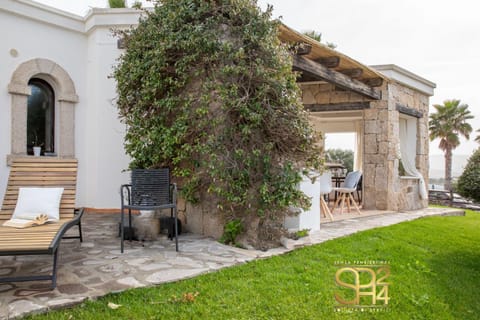 Property building, Patio, Natural landscape, Garden, Garden view