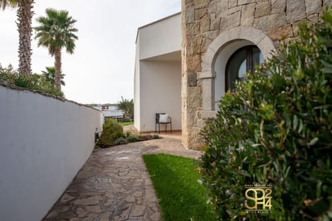 Property building, Garden, Garden view