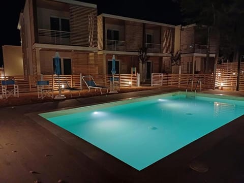 Pool view, Swimming pool, Swimming pool