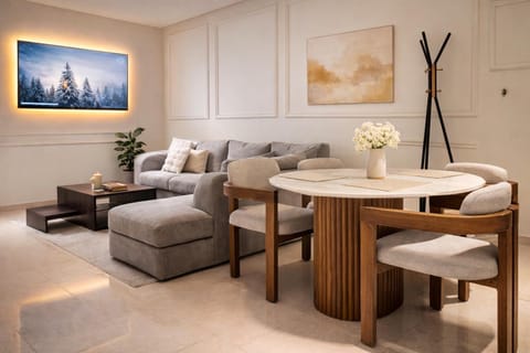 Living room, Dining area