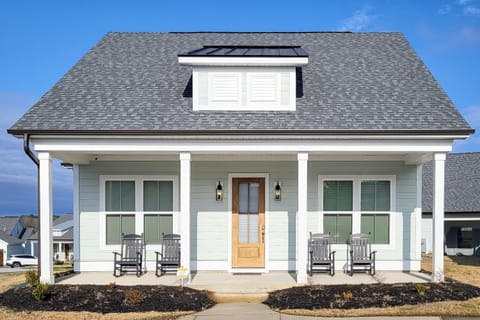 Lakeside Retreat with Boat Dock in Greenwood! House in Lake Greenwood