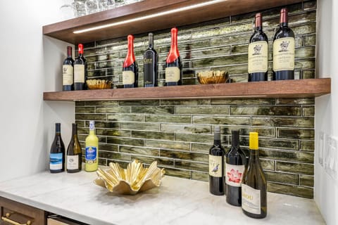 Waldorf 7B House in Naples