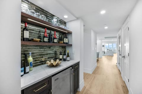 Waldorf 7B House in Naples