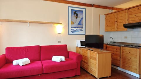 Hostdomus - Abeti Apartments House in Piedmont