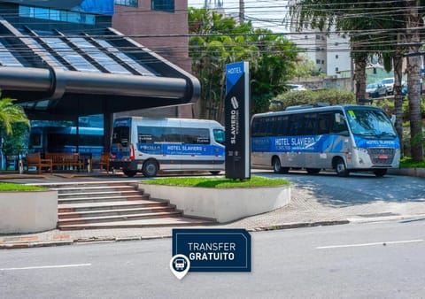 Street view, Location, shuttle