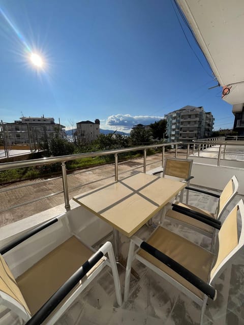 Sunrise Suites Apartment in Sarandë