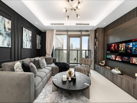 Communal lounge/ TV room, TV and multimedia, Living room, Seating area, Evening entertainment