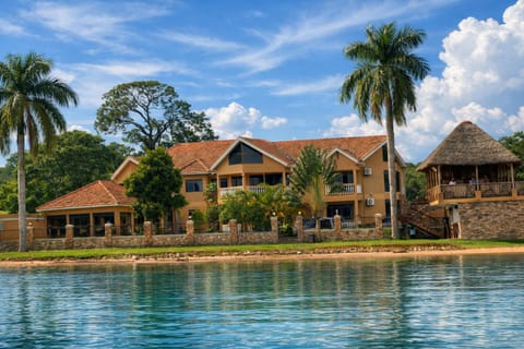 Beach, Lake view