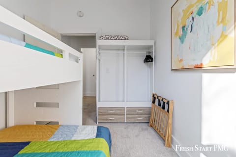 City View Loft Apartment in St Joseph