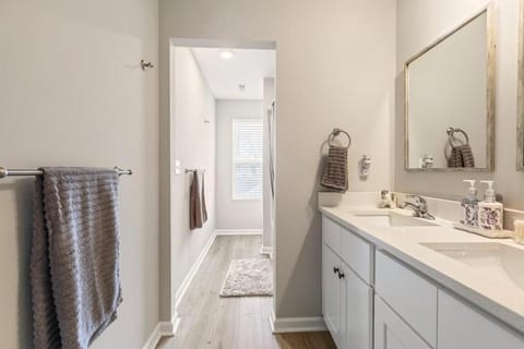 Modern 4br beach house - Norfolk House in Norfolk