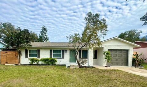 Property building, Parking, acessibility