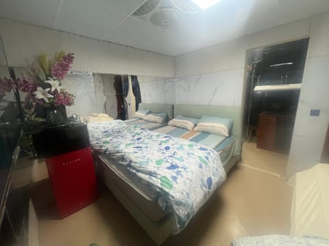 Sahara View Guest House Prime Location on the Dubai Sharjah Border Bed and Breakfast in Al Sharjah