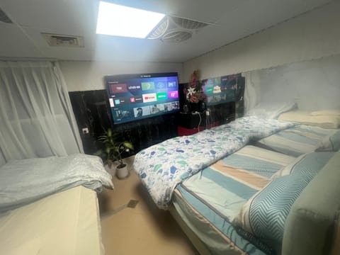 Sahara View Guest House Prime Location on the Dubai Sharjah Border Bed and Breakfast in Al Sharjah