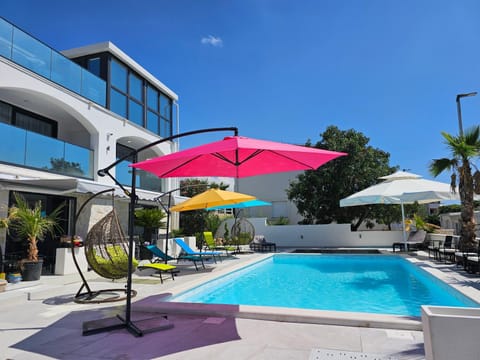 Property building, Swimming pool