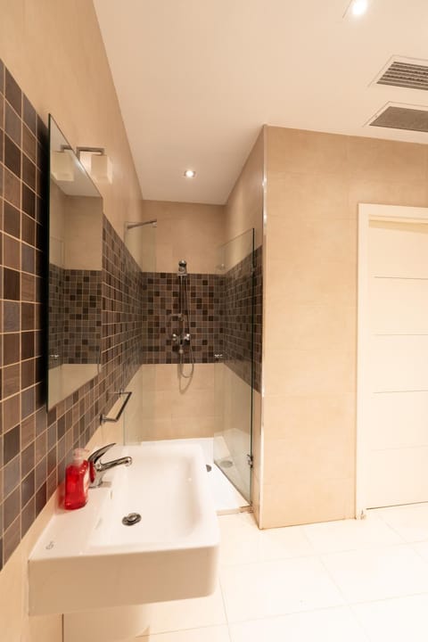 Bathroom, Public Bath, Public Bath, Bath