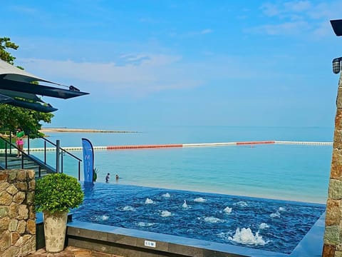 Beach, Sea view, Swimming pool