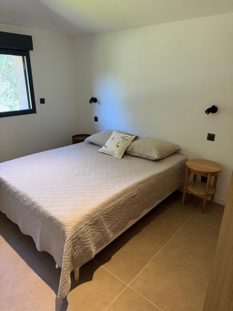 Porto-Vecchio, Villa luxueuse 8 pers, 4 chambres, piscine privée Villa in Porto-Vecchio