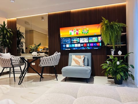 TV and multimedia, Living room, Photo of the whole room, Seating area