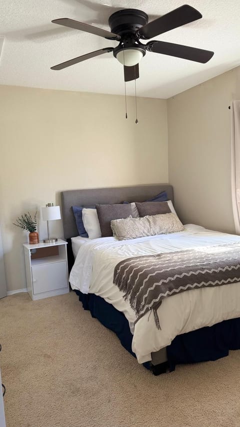 Charming Private Suite Near Scenic Trails Apartment in Clermont