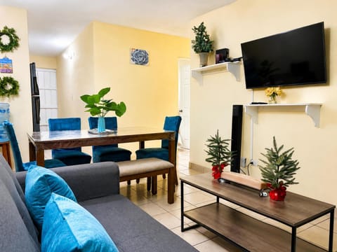 TV and multimedia, Living room, Dining area
