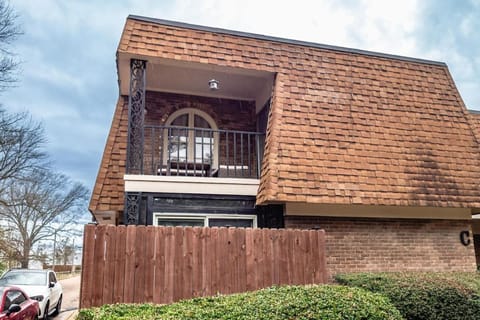 Little Jxn Condo 5 min from Highland Village Apartment in Flowood