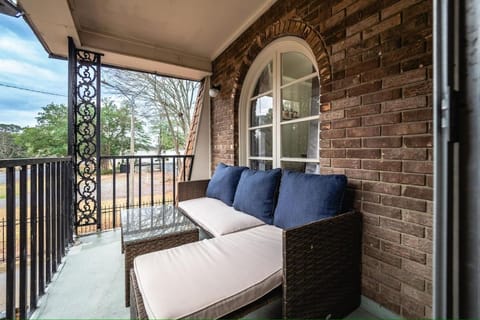 Little Jxn Condo 5 min from Highland Village Apartment in Flowood