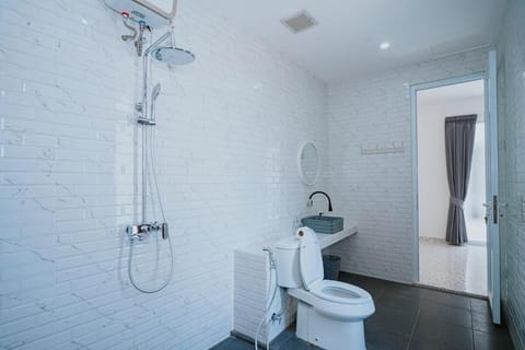 RAP Villa Tanahlot by YoNa Villa in Kediri