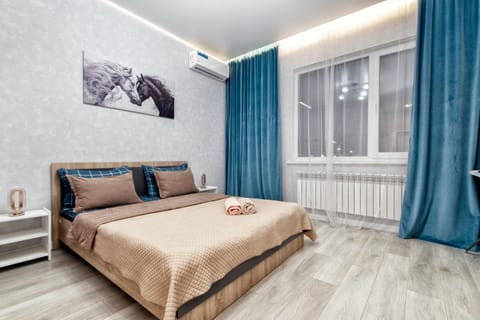 Bed, Photo of the whole room, Bedroom, internet