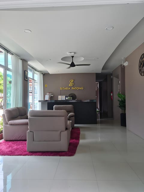 Lobby or reception, Seating area