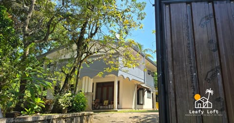 Property building, Garden, Garden view, Street view