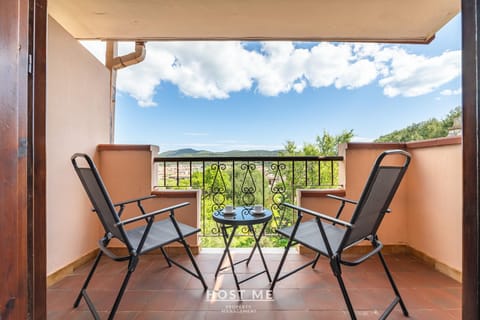 Day, View (from property/room), Balcony/Terrace, Mountain view