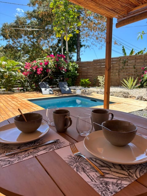 Patio, Dining area, Pool view, Swimming pool