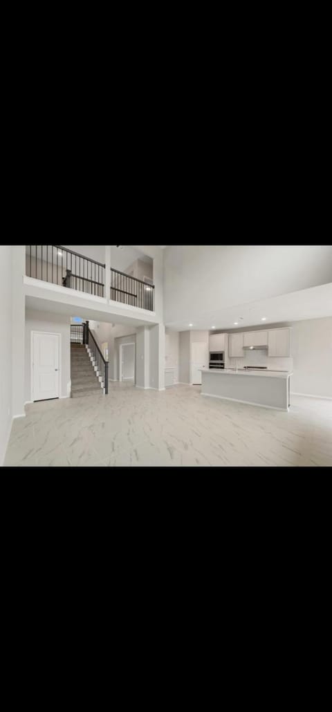 Zahra ZH Villa in Harris County