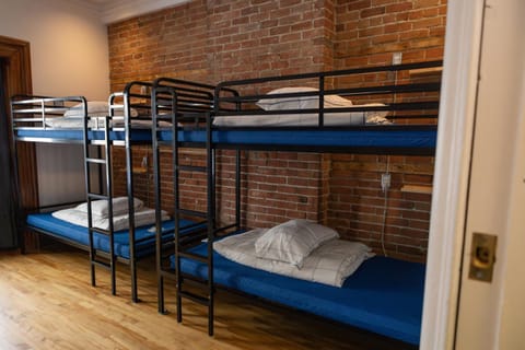bunk bed