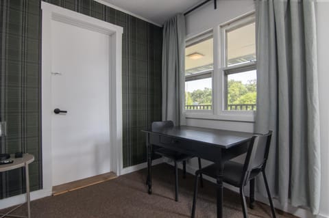 Lumber Jill Lodge Motel in Balsam Lake