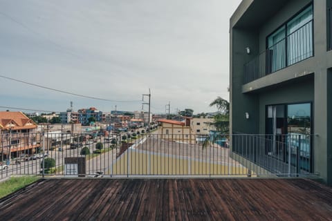 View (from property/room), City view