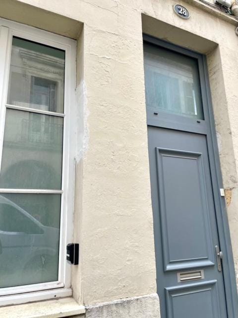 Property building, Facade/entrance