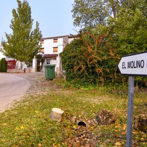 Casas Rurales Las Lagunas Apartment in Madrid