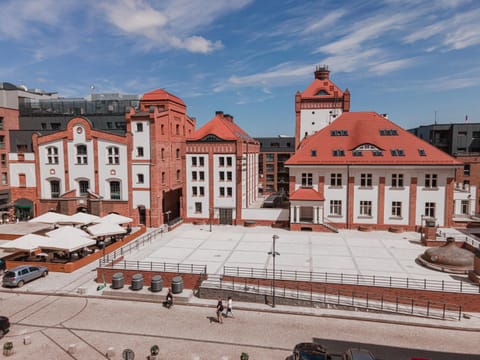 Property building, Facade/entrance