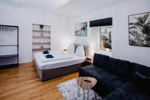 Living room, Photo of the whole room, Bedroom