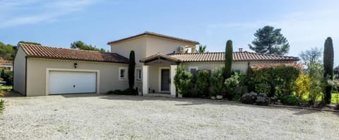 Property building, Parking