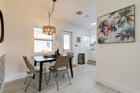 Intracoastal Getaway! North Palm Beach Apartment Apartment in North Palm Beach