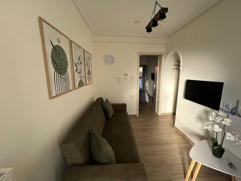 Kaya Home - Cozy Stay with Panoramic Meteora View House in Kalabaka