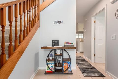 Chillin at Foxchase 2BR 2BA House in Enterprise