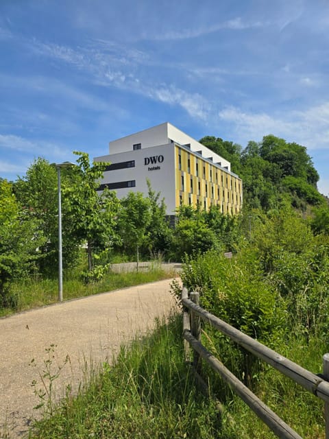 Property building, Natural landscape