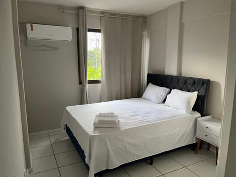 Bed, Photo of the whole room, Bedroom, internet, towels, wardrobe, air conditioner