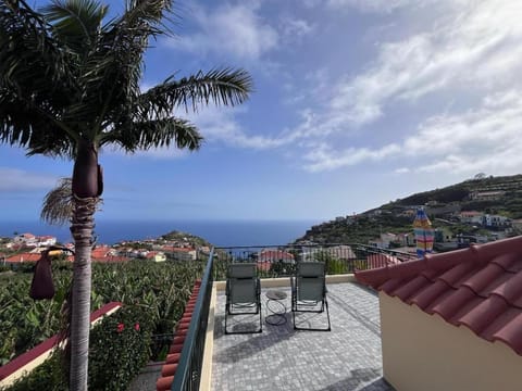 Natural landscape, View (from property/room), Balcony/Terrace, Sea view