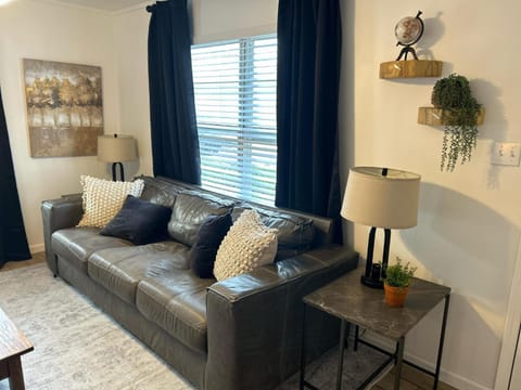 Urban Nest in Paris House in Paris